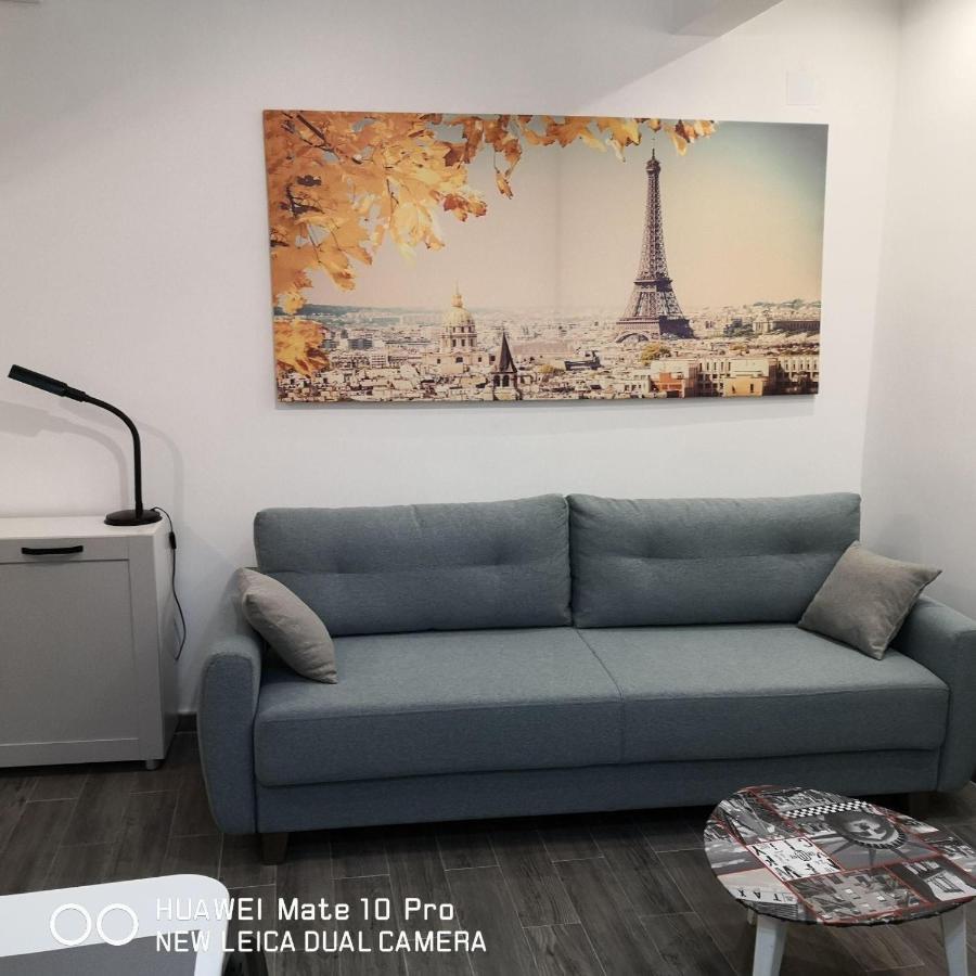 Bibi'S Apartment Beograd Ngoại thất bức ảnh